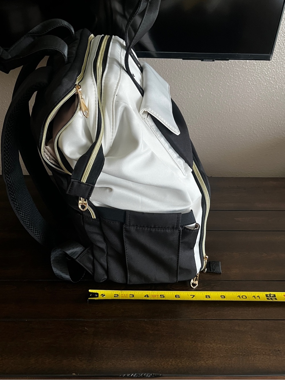 Modern Lunch Backpack – The Ultimate Backpack - Picture 5 of 11